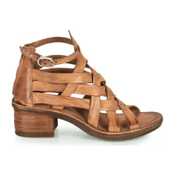 Online Airstep / A.S.98 - KENYA BRIDE Camel