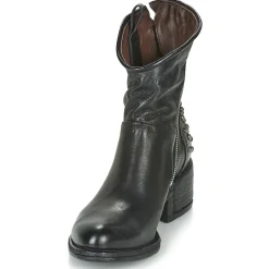 Hot Airstep / A.S.98 - OPEA STUDS Noir