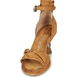 New Airstep / A.S.98 - SOUND Camel