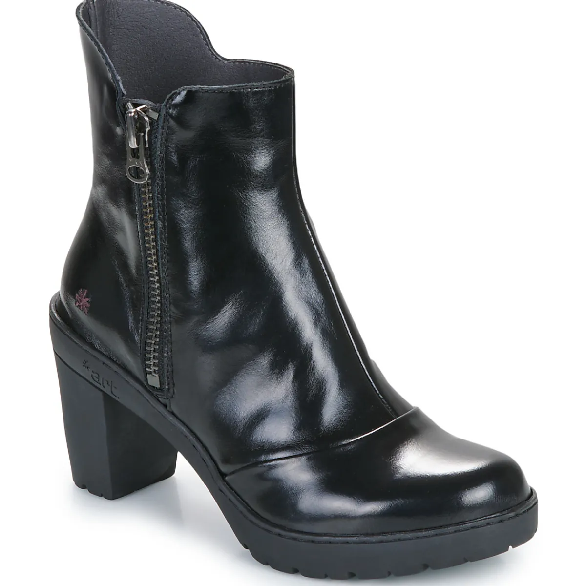 New Art - TRAVEL Noir