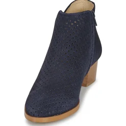 Best Betty London - ALINE MARINE