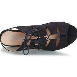 Best Betty London - EVENE Bleumarine