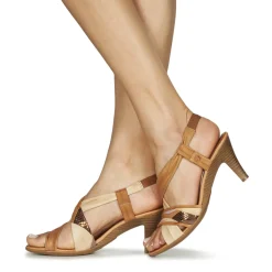 Betty London - POULOI Cognac