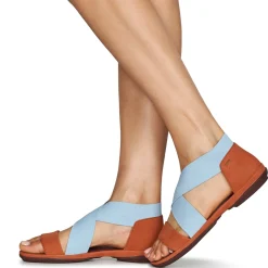 Hot Camper - RIGHT NINA