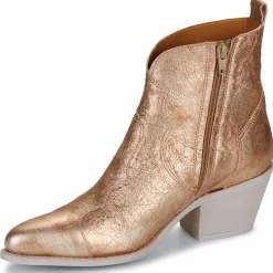 Hot Casta - DARA Goldmetal