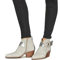 Online Casta - DECAR Arena