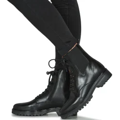 New Casual Attitude - GUILA Noir