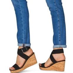 Hot Chattawak - KIRA Noir