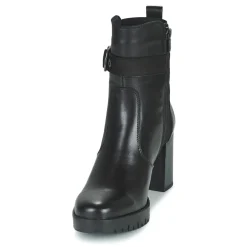 Hot Dorking - EVIE Noir