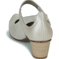 New Dorking - TRIANA