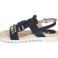 Sale Elue par nous - CHACAL Marine