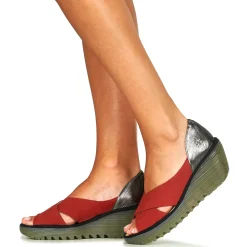 Online Fly London - YOMA Rouge