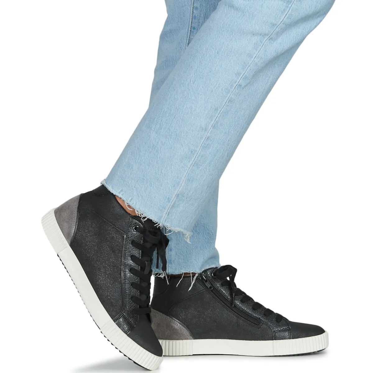 Hot Geox - D BLOMIEE