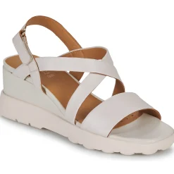 Clearance Geox - D SPHERICA EC6 Beige