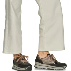 Hot IgI&CO - DONNA ANIKA