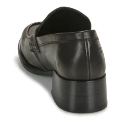 JB Martin - LOLIE NAPPAWESTNOIR