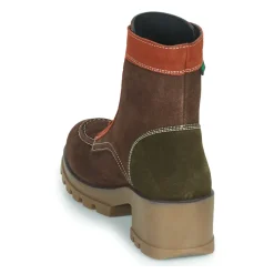 New Kickers - KICK HELLO