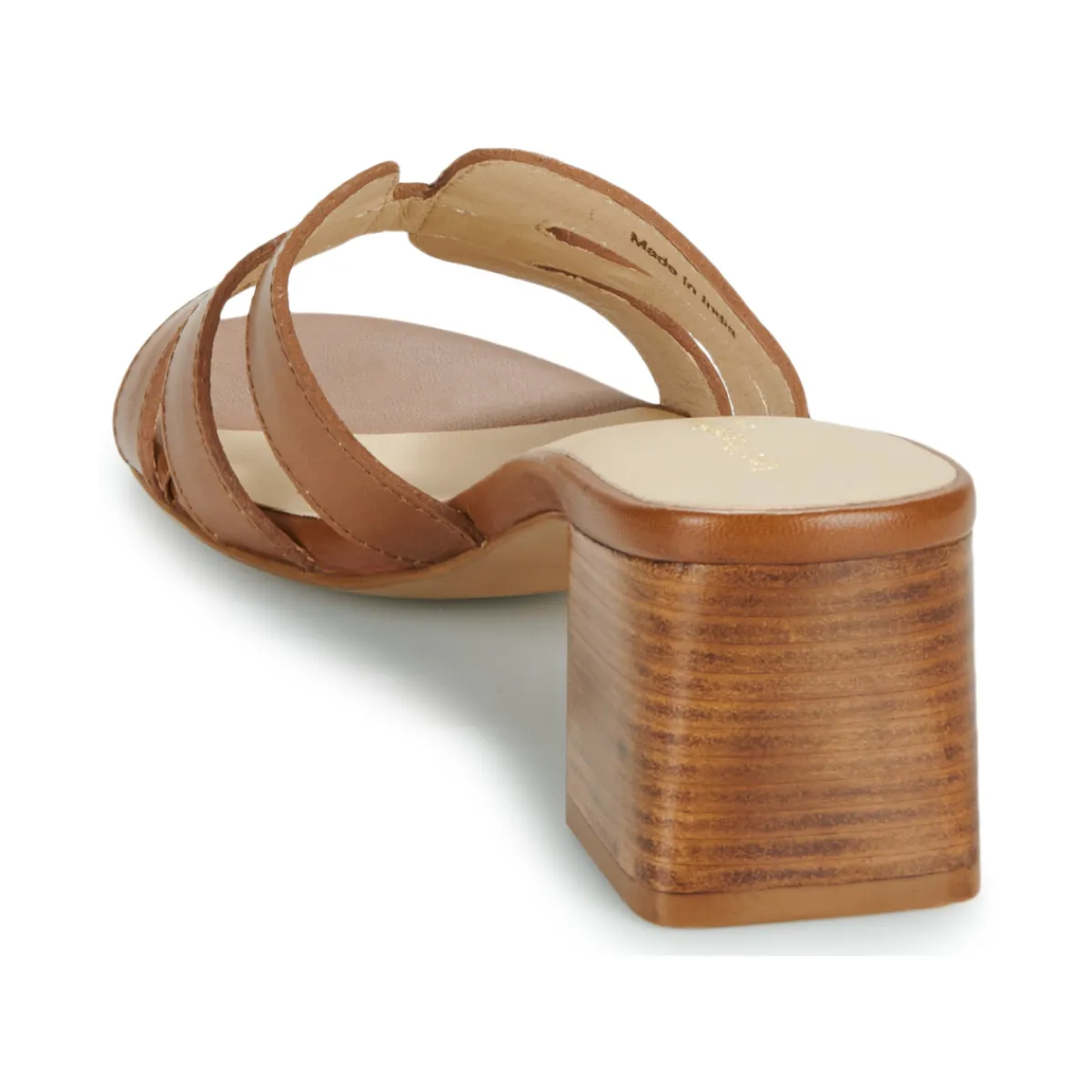 Sale Les Tropéziennes par M Belarbi - LIVIA Cognac