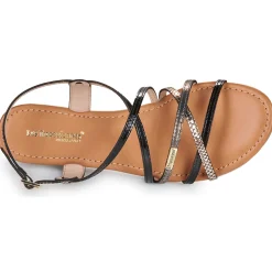 Clearance Les Tropéziennes par M Belarbi - HARO