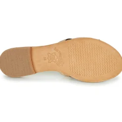 Sale Les Tropéziennes par M Belarbi - DAMIA Doré