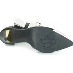 Hot Lola Ramona - RAMONA