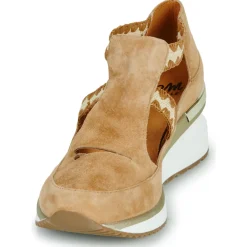 Best Mam'Zelle - VISU Camel