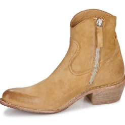 Hot Moma - DALLAS Camel