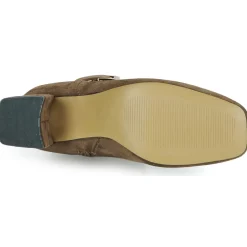 Hot Moony Mood - VERONICA Camel