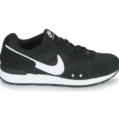 New Nike - VENTURE RUNNER