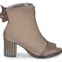 Sale Papucei - STU Beige