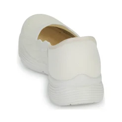 New Skechers - SLIP-INS: SEAGER - BELIEVE IT Beige
