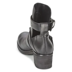 New Strategia - CRECA Noir