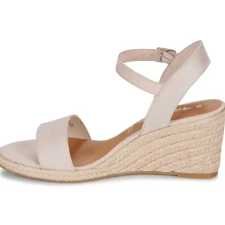Clearance Tamaris - 28300-251 Beige