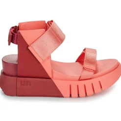 Online United nude - DELTA RUN