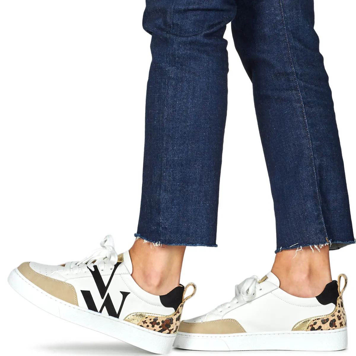 Discount Vanessa Wu - LUNA