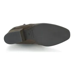 Sale Vic - ASSINOU Marron