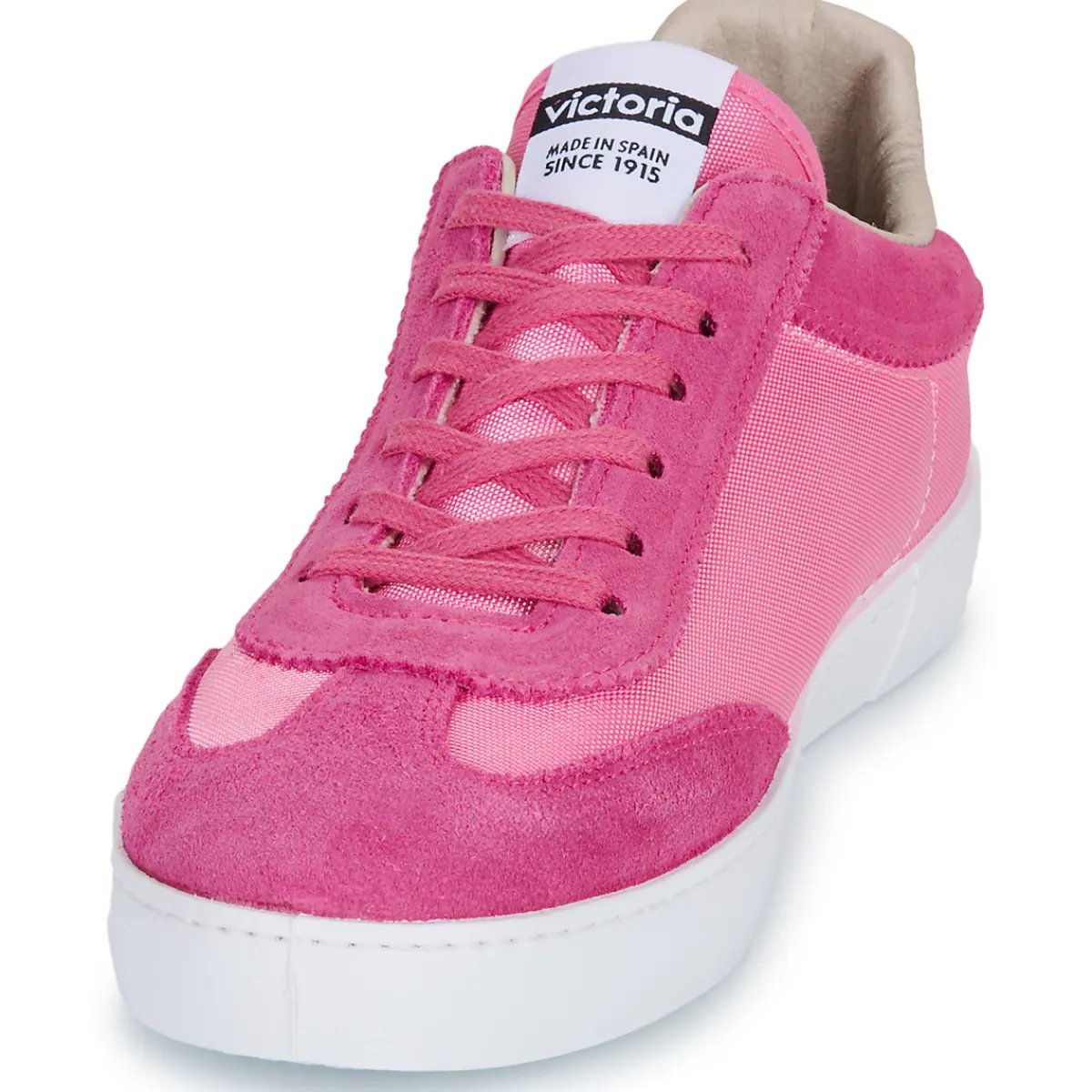 Outlet Victoria - BERLIN SERRAJE & NYLON