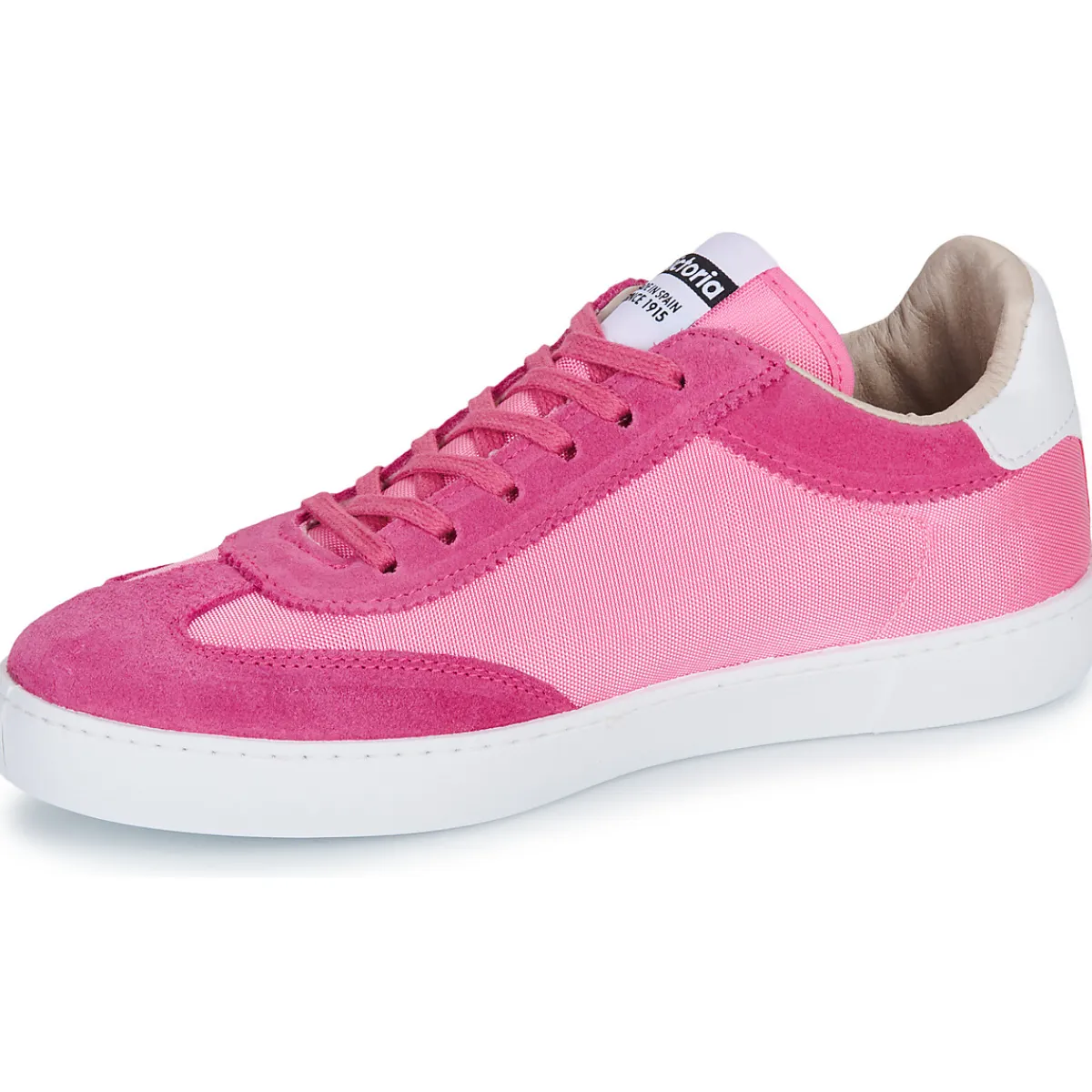 Outlet Victoria - BERLIN SERRAJE & NYLON