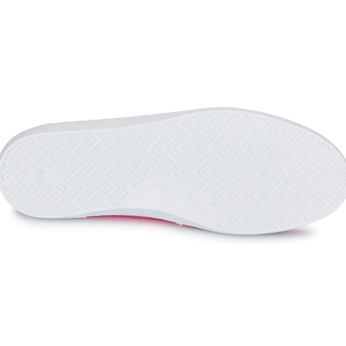 Outlet Victoria - BERLIN SERRAJE & NYLON